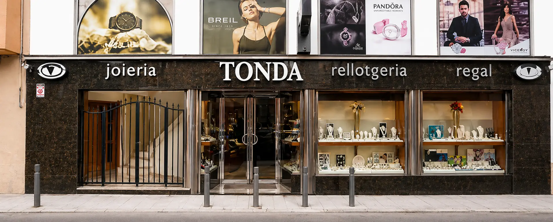 Tienda física joieria Tonda